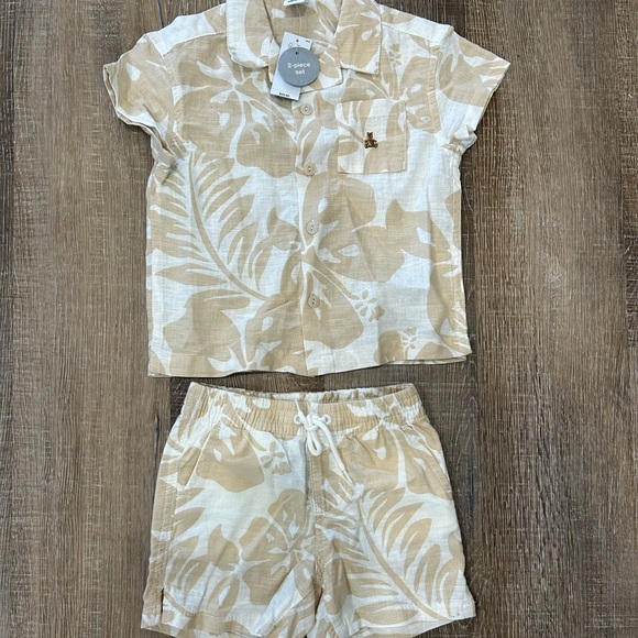 Palm print matching set. Matching Male button up also listed. - Picture 1 of 3